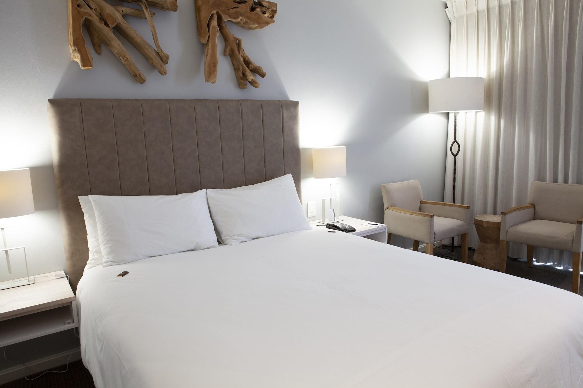 Atlantic Beach Hotel Melkbosstrand Buitenkant foto