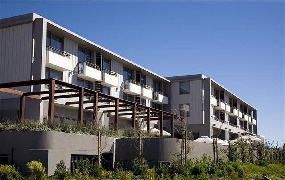 Atlantic Beach Hotel Melkbosstrand Buitenkant foto